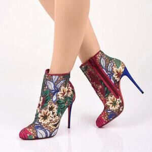 Christian Louboutin Miss Tennis Lace Floral Ankle Booties Red Size 39